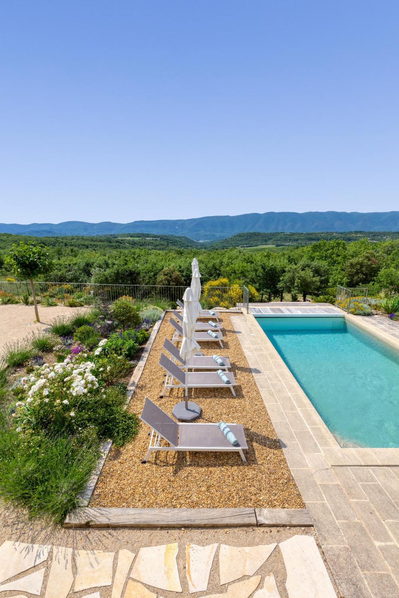 Bastide De Viens - Vue Luberon, Piscine Chauffee, Boulodrome Villa Ngoại thất bức ảnh